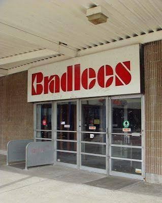 Bradlees store interior